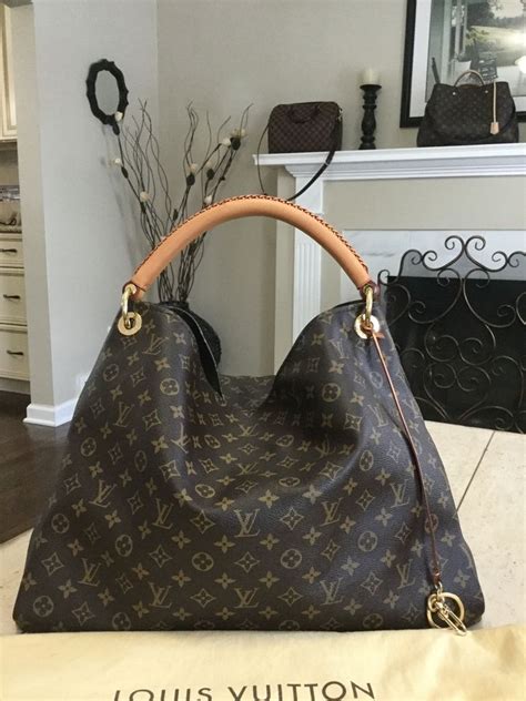 louis vuitton discontinued bag|louis vuitton discontinued shoulder bag.